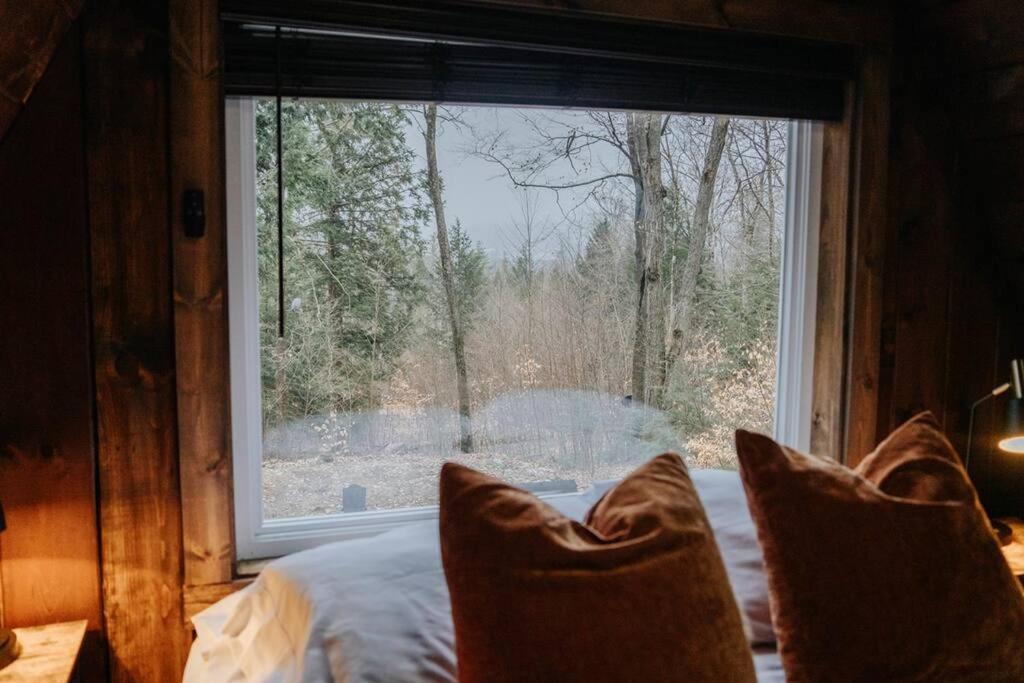 הוילה Tamworth New! Cozy & Modern A-Frame In The Woods W/Hot Tub מראה חיצוני תמונה